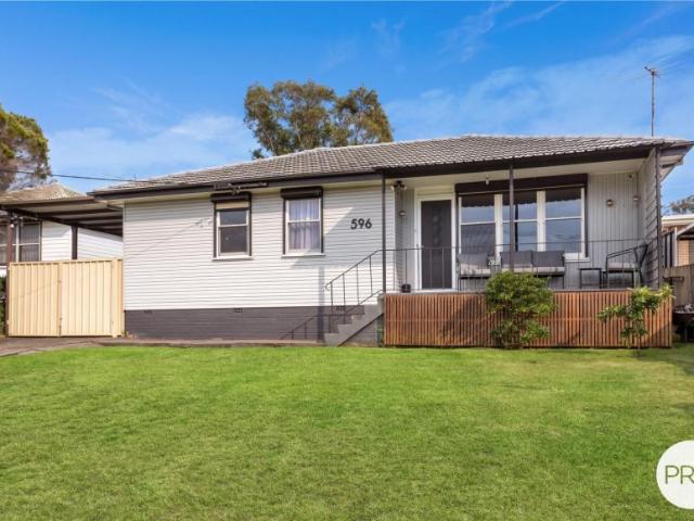 4 Bedroom House BERKELEY NSW 105944135