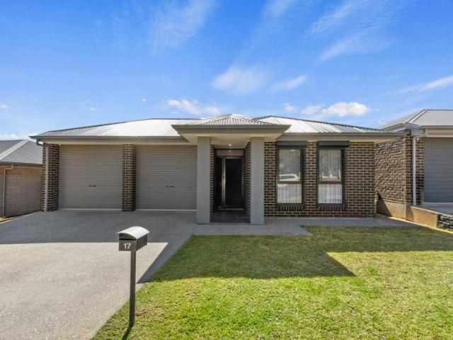 4 Bedroom House Blakeview SA 105932825