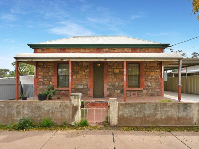 4 Bedroom House Broken Hill, 103414836