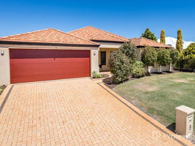 4 Bedroom House Butler WA 106099675