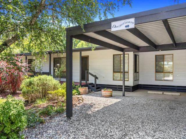 4 Bedroom House Buxton VIC 105972955