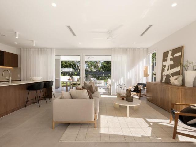 4 Bedroom House Golden Beach QLD 103342438