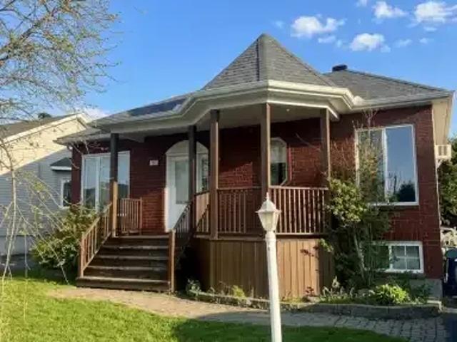 4 Bedroom House Gatineau QC 101441486