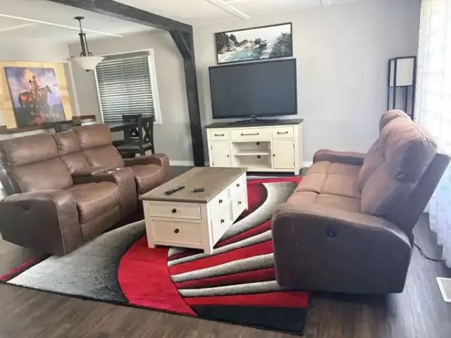 4 Bedroom House Grande Prairie AB 103594288
