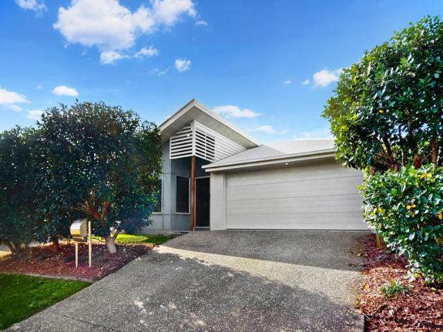 4 Bedroom House Griffin QLD 103576921