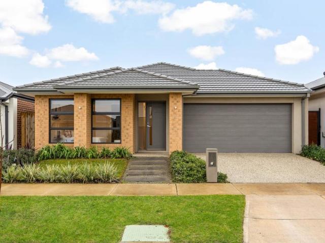 4 Bedroom House Donnybrook VIC 103067770