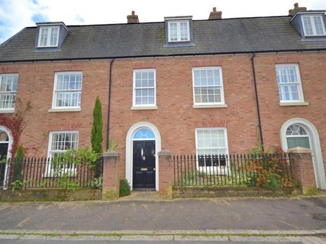 4 Bedroom House Dorchester Dorset 101678898