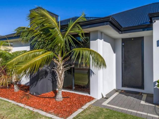 4 Bedroom House Dawesville, WA 103588982
