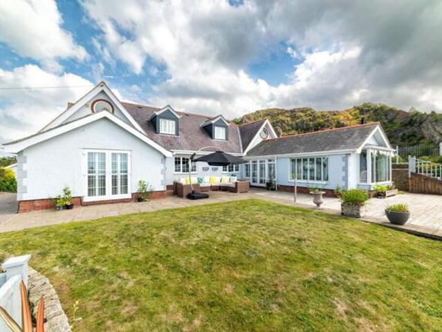 4 Bedroom House Denbighshire Denbighshire 101996329
