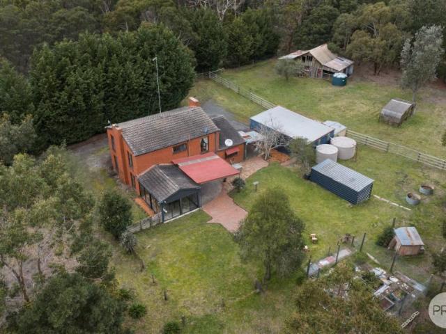 4 Bedroom House DEREEL VIC 105944803