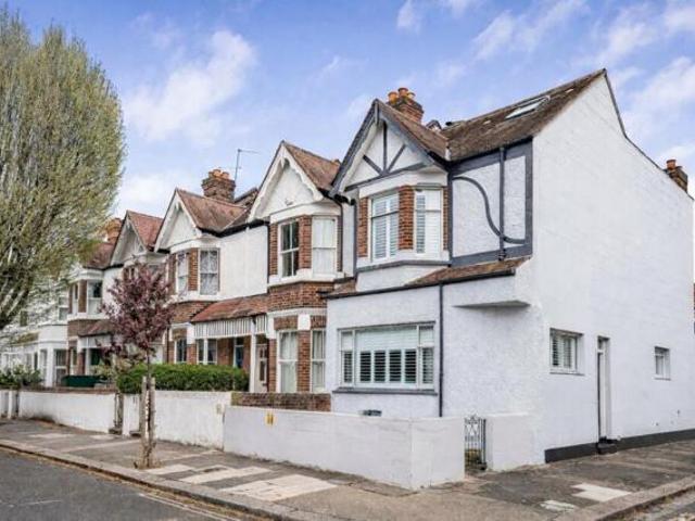 4 Bedroom House Ealing Greater London 101678239