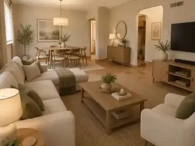 4 Bedroom House Edmonton AB 104224611