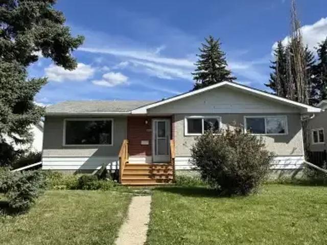 4 Bedroom House Edmonton AB 105334210