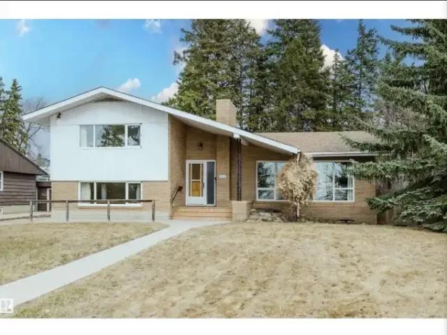 4 Bedroom House Edmonton AB 105486374