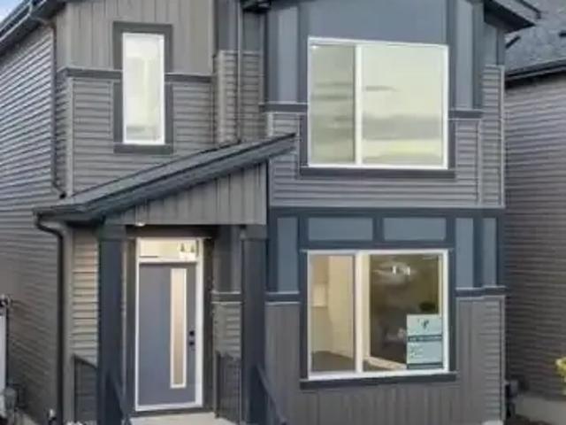 4 Bedroom House Edmonton AB 105505769