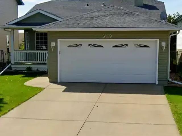 4 Bedroom House Edmonton AB 105601928