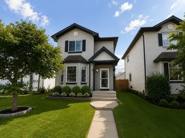 4 Bedroom House Edmonton AB 105601934