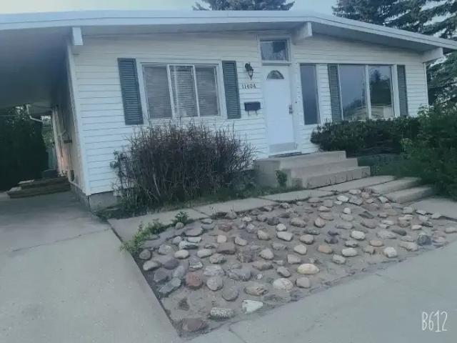 4 Bedroom House Edmonton AB 103695110