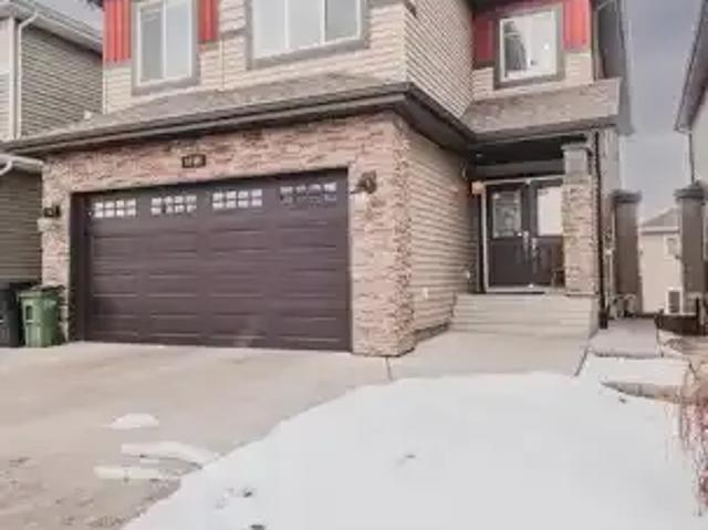 4 Bedroom House Edmonton AB LS104841109