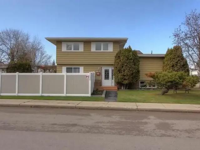 4 Bedroom House Edmonton AB LS105047850
