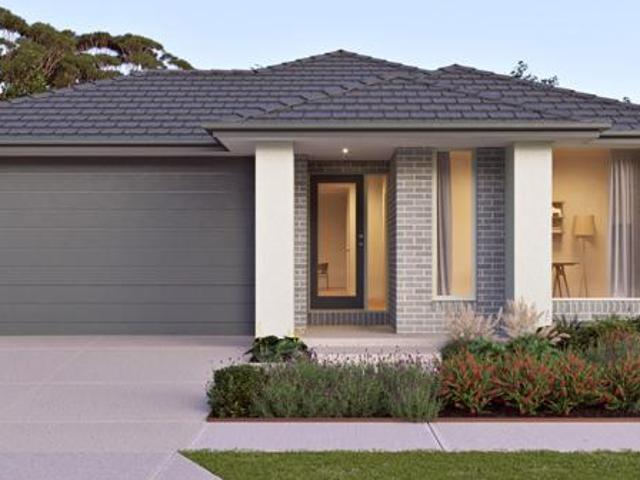 4 Bedroom House EGLINTON WA LS104893822