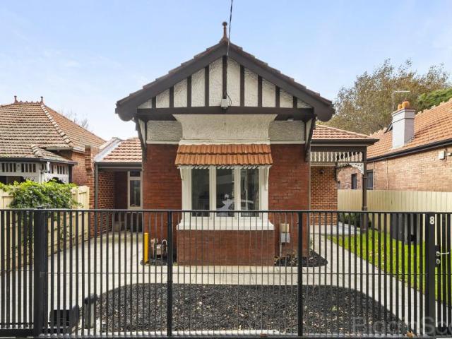 4 Bedroom House Elwood VIC 101611992