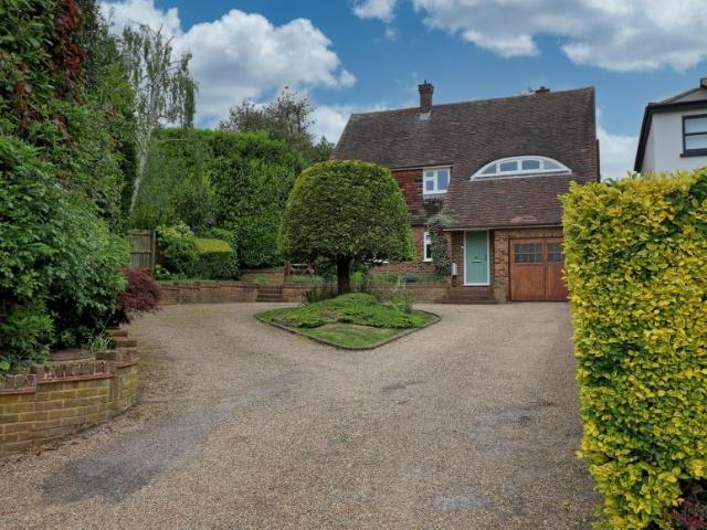 4 Bedroom House Epping Epping 99373876