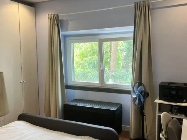 4 bedroom house for rent in Cascais, bills included, couples allowed