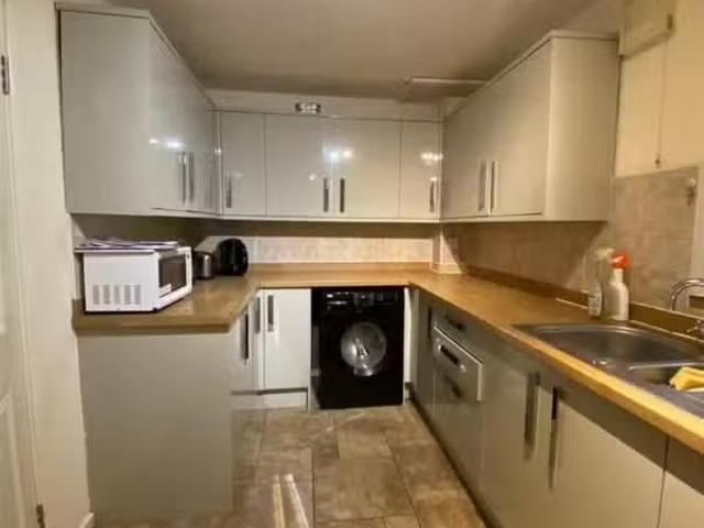 4 bedroom house for rent in Alport Croft, Birmingham, B9
