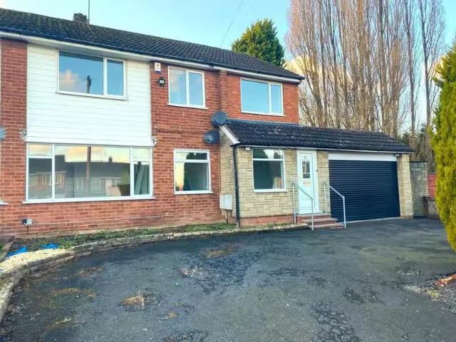 4 bedroom house for rent in Kendall Rise, Kingswinford, DY6