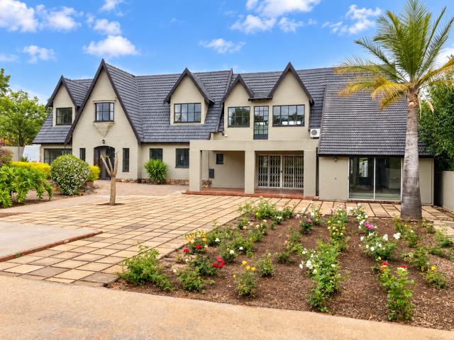 4 bedroom house for rent in Kensington B