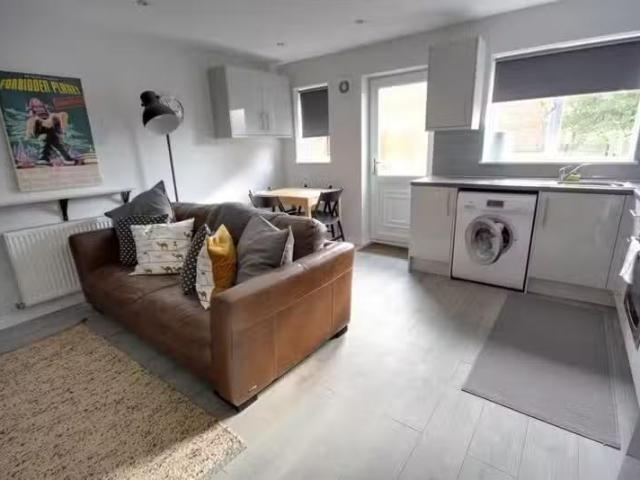 4 bedroom house for rent in Habgood Drive, Durham, DH1