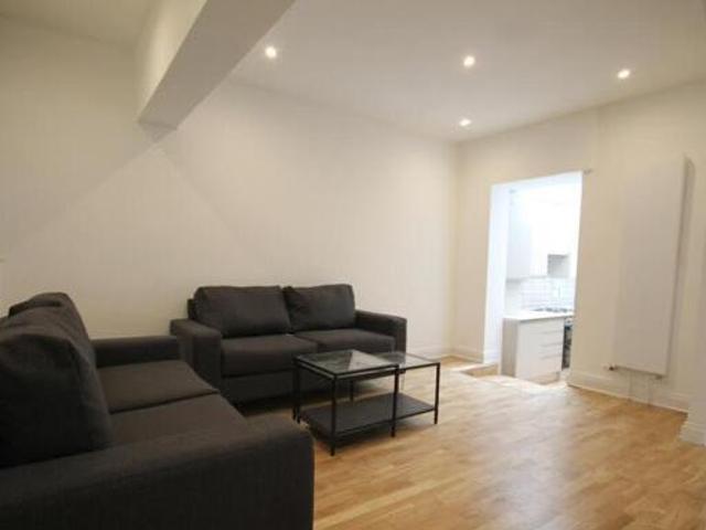 4 Bedroom House For Rent In Haringey