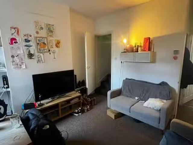 4 bedroom house for rent in Hubert Road, Birmingham, B29