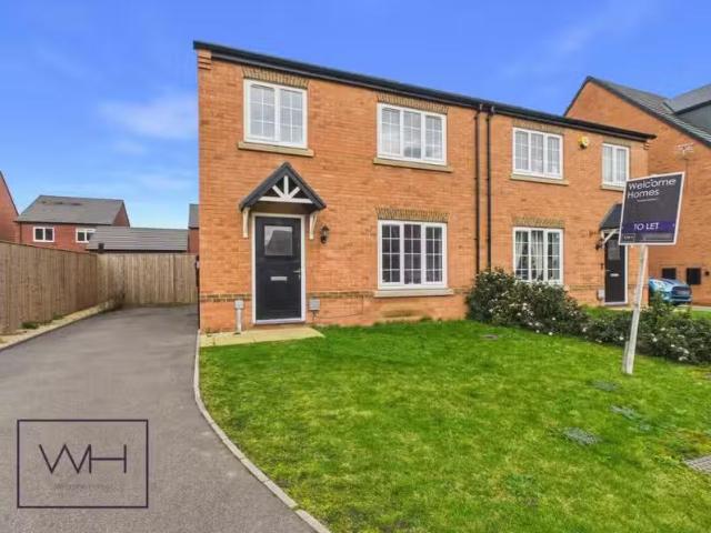 4 bedroom house for rent in Midford Drive, Wheatley, Doncaster.