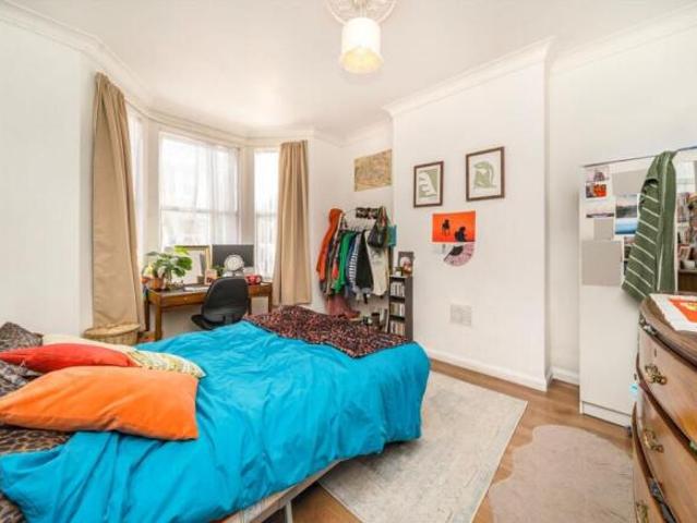 4 bedroom house for rent in Napier Road, Kensal Rise, NW10