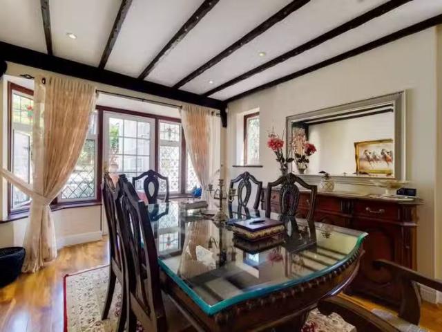 4 bedroom house for rent in New Street Hill, Bromley, BR1