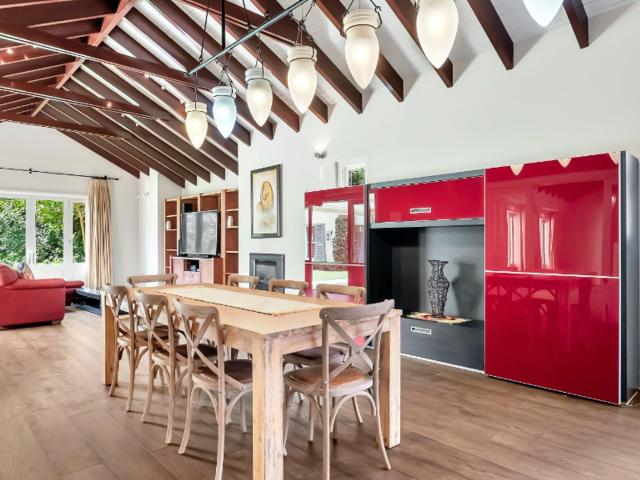 4 bedroom house for rent in Saxonwold