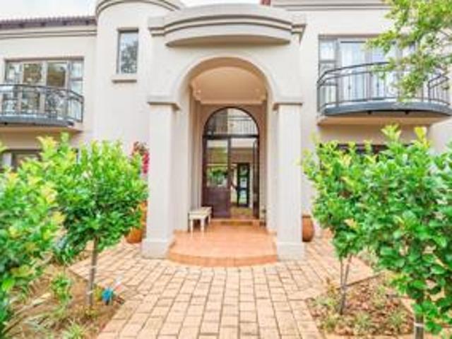 4 Bedroom House For Rent in Silver Lakes Golf Estate