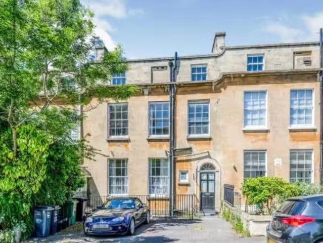 4 bedroom house for rent in Woodhill Road, Portishead, BS20