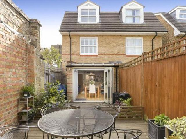 4 Bedroom House For Rent In Teddington