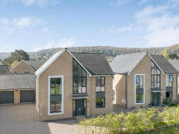 4 bedroom house for sale