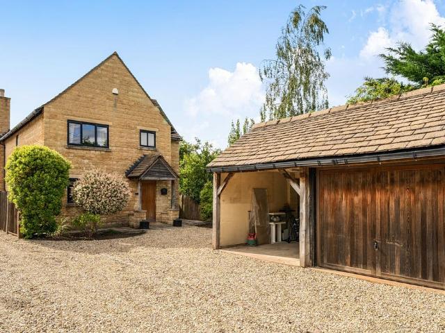 4 bedroom house for sale