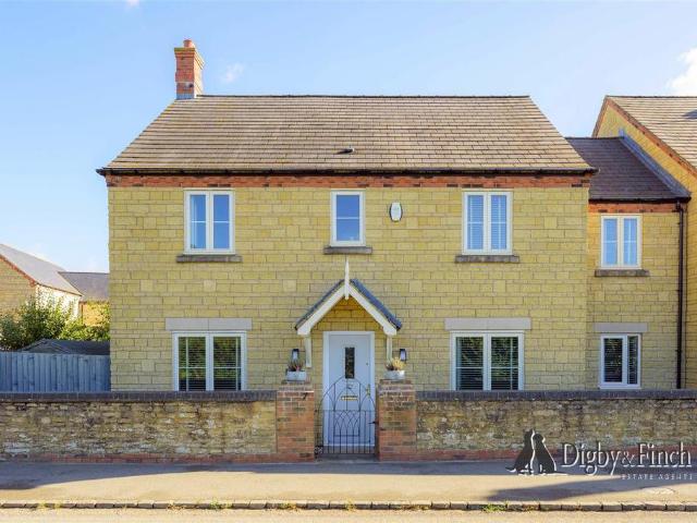 4 bedroom house for sale