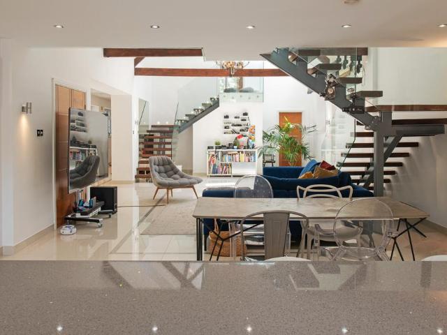 4 bedroom house for sale