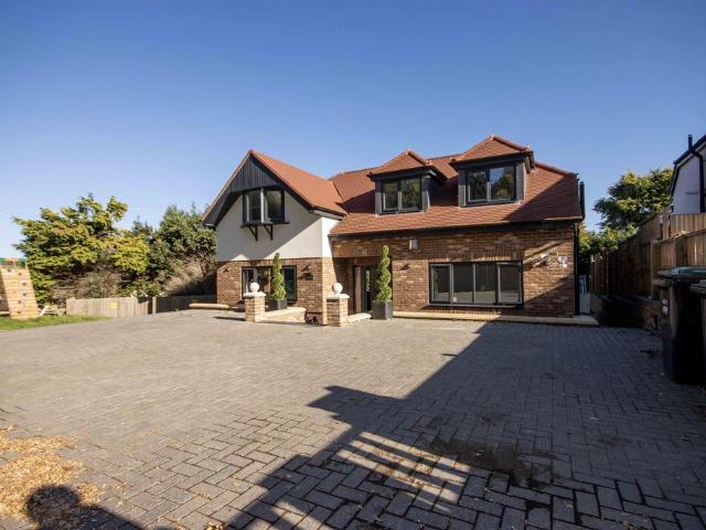 4 bedroom house for sale