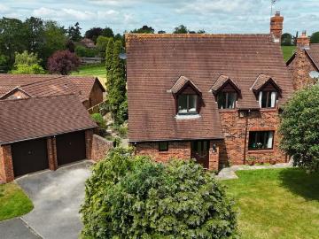 4 bedroom house for sale