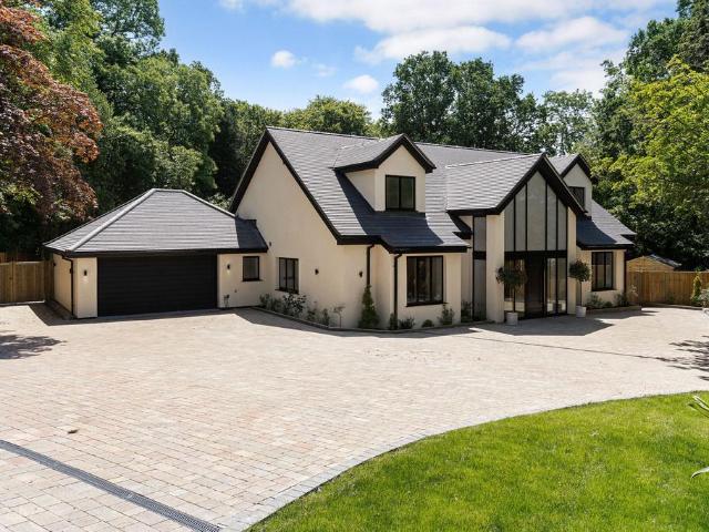 4 bedroom house for sale
