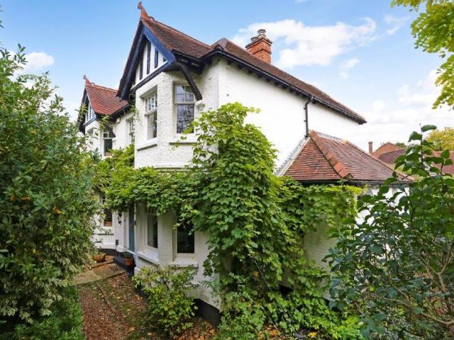 4 bedroom house for sale