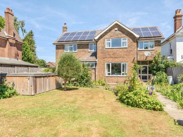 4 bedroom house for sale